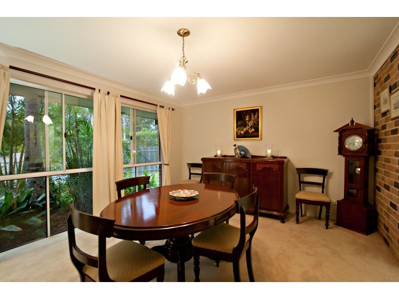 53 Morningview Street, Chapel Hill QLD 4069