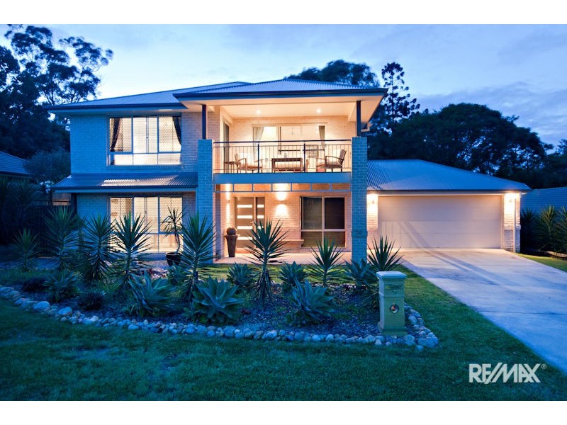 15 Nook Place, Moggill QLD 4070