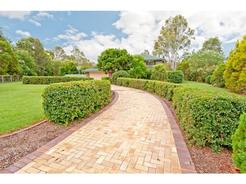 185 Candlebark Road, Jimboomba QLD 4280