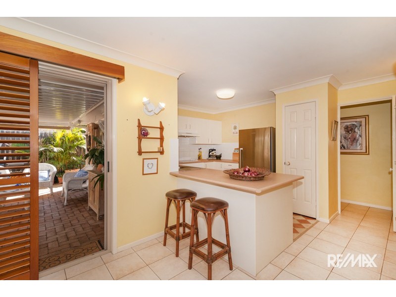 60 Gubberley Street, Kenmore QLD 4069