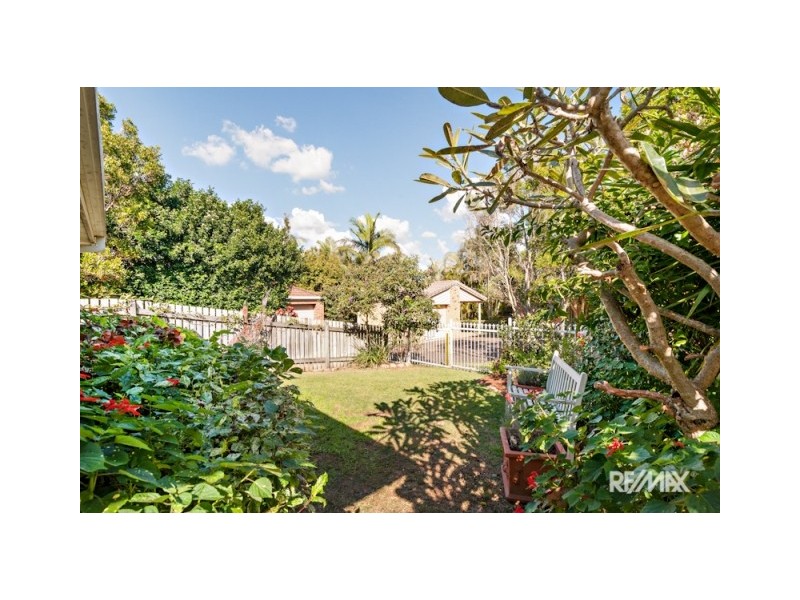 60 Gubberley Street, Kenmore QLD 4069