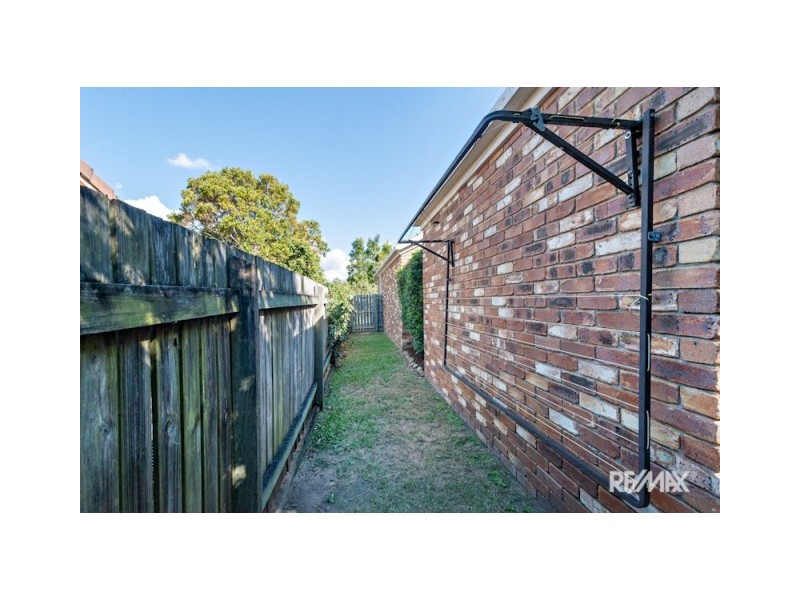 60 Gubberley Street, Kenmore QLD 4069