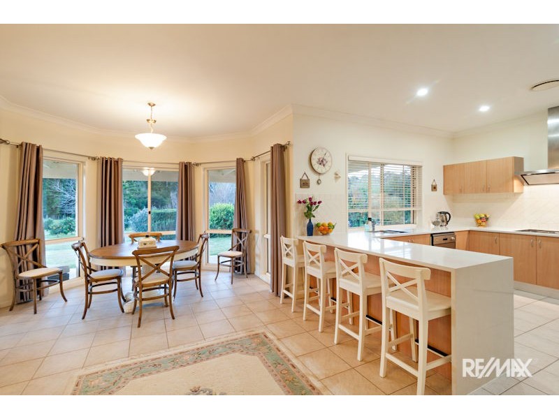 69 Summerland Place, Pullenvale QLD 4069