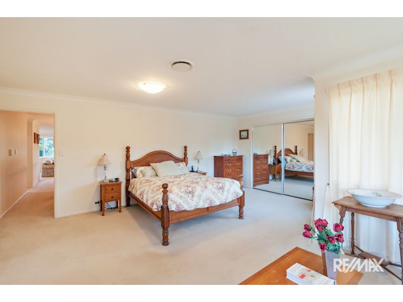 69 Summerland Place, Pullenvale QLD 4069