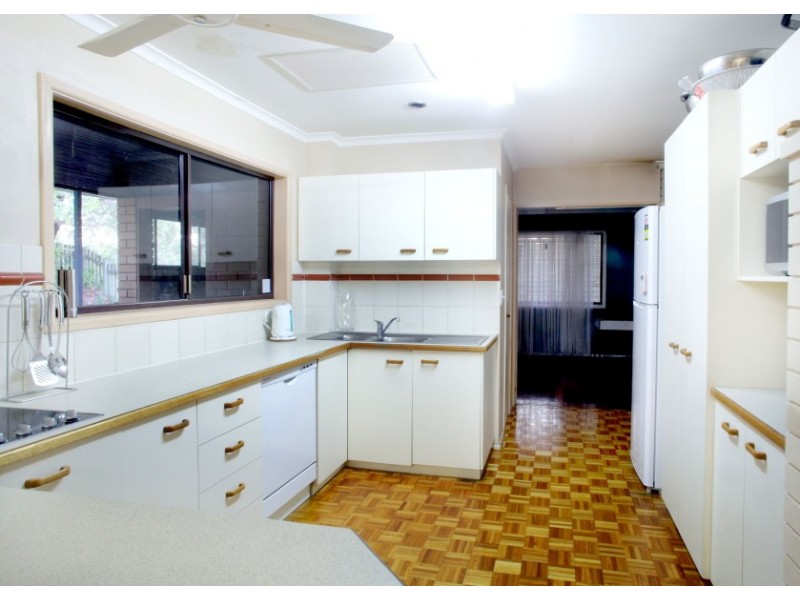 40 Mabb Street, Kenmore QLD 4069