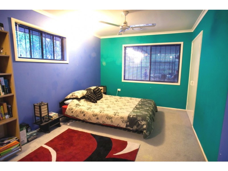 40 Mabb Street, Kenmore QLD 4069