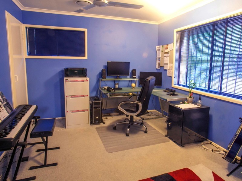 40 Mabb Street, Kenmore QLD 4069