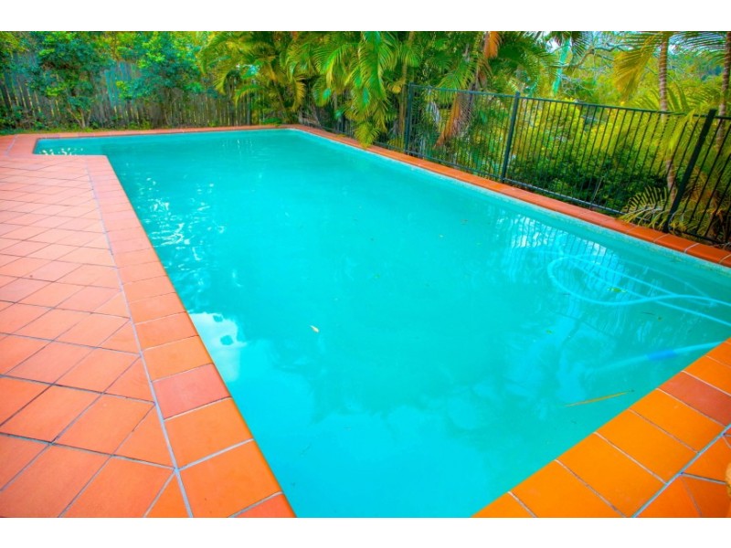 40 Mabb Street, Kenmore QLD 4069