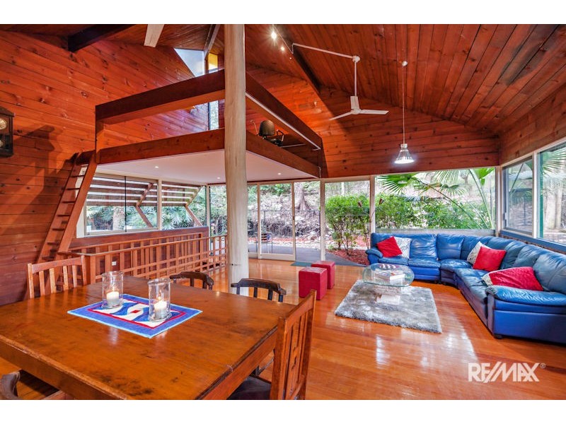 372 Brookfield Road, Kenmore Hills QLD 4069