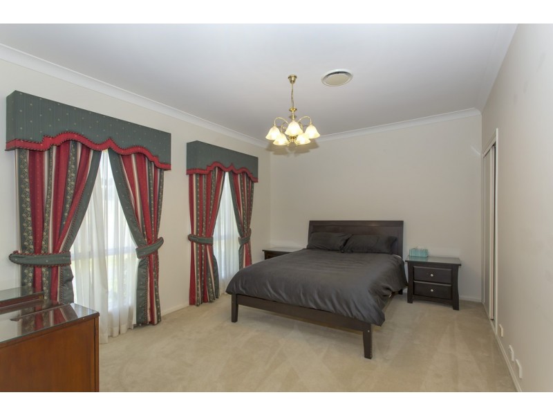 69 Summerland Place, Pullenvale QLD 4069