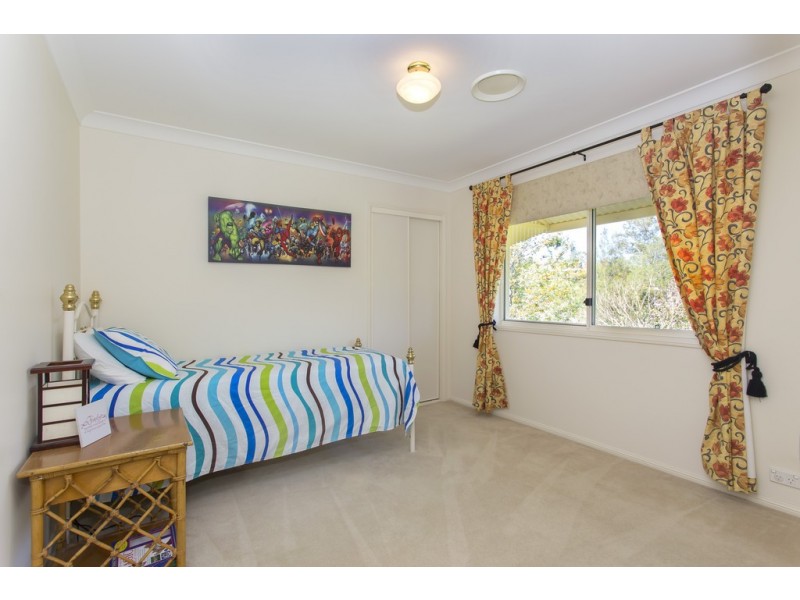 69 Summerland Place, Pullenvale QLD 4069