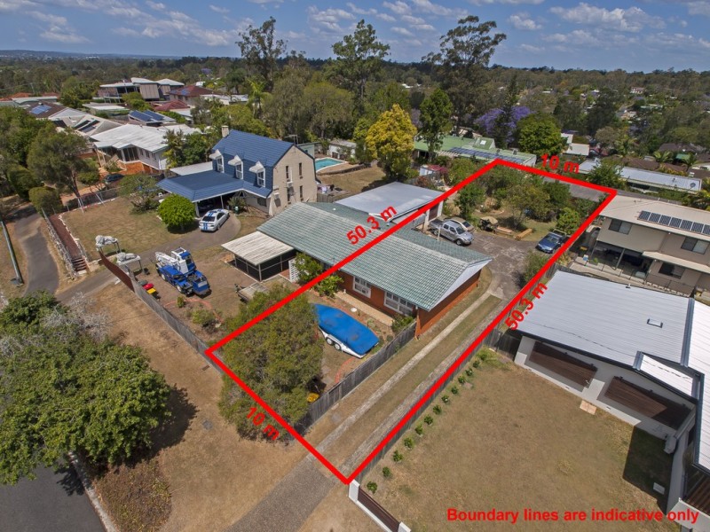 81 Gilruth Road, Kenmore QLD 4069