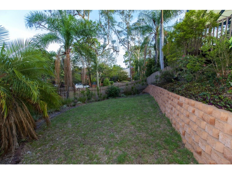 5 Aurora Crescent, Kenmore QLD 4069