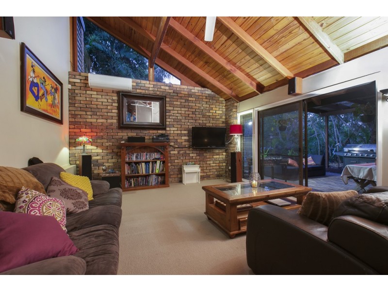 12 Jacana Court, Bellbowrie QLD 4070