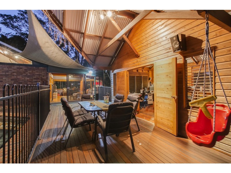 12 Jacana Court, Bellbowrie QLD 4070