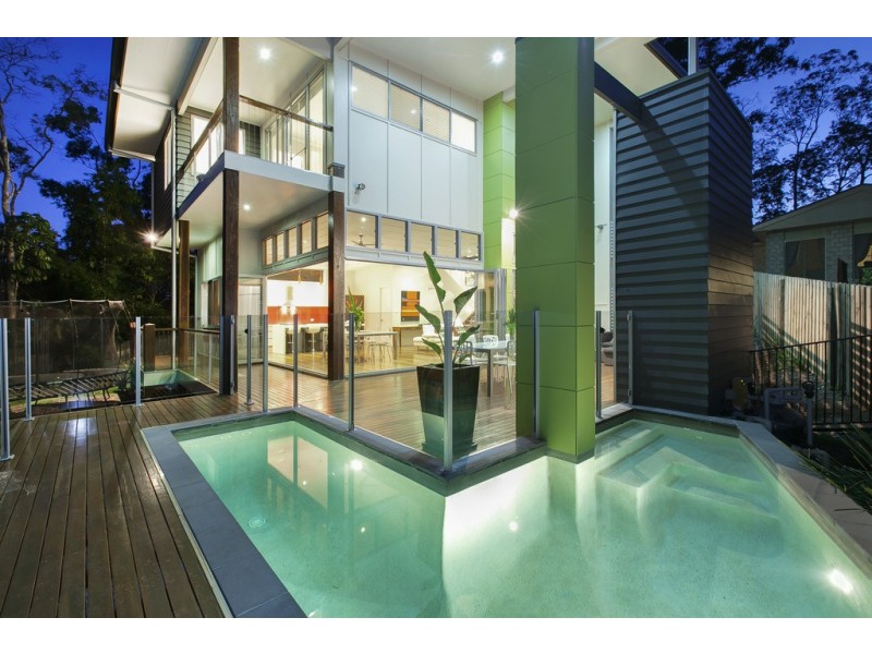 20a Kirkdale Road, Chapel Hill QLD 4069