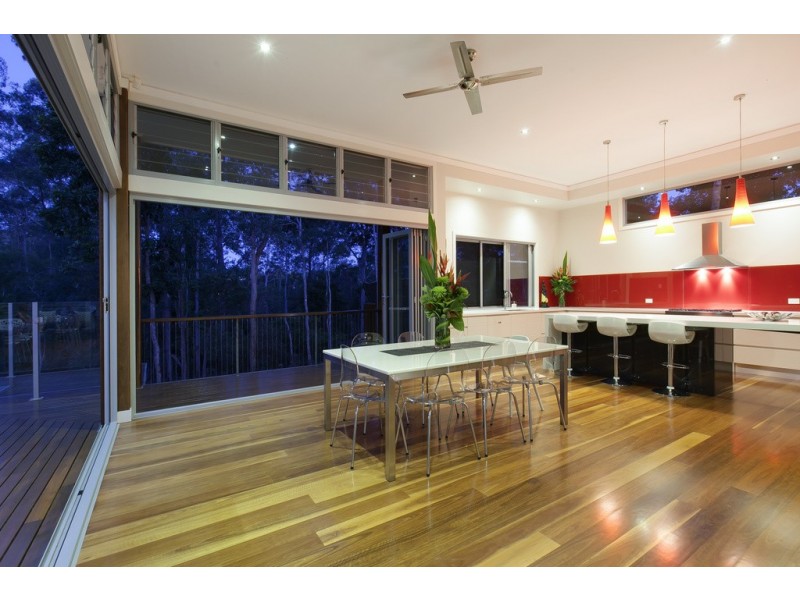 20a Kirkdale Road, Chapel Hill QLD 4069