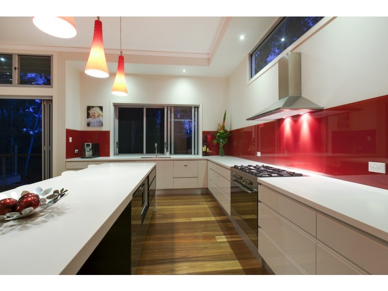 20a Kirkdale Road, Chapel Hill QLD 4069