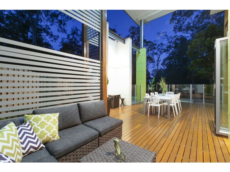 20a Kirkdale Road, Chapel Hill QLD 4069