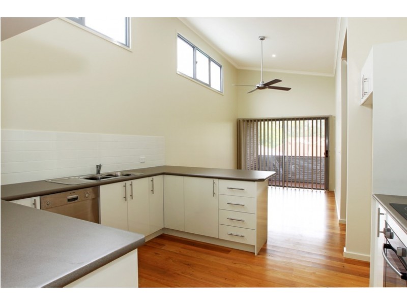12 Rendal Ave, North Nowra NSW 2541