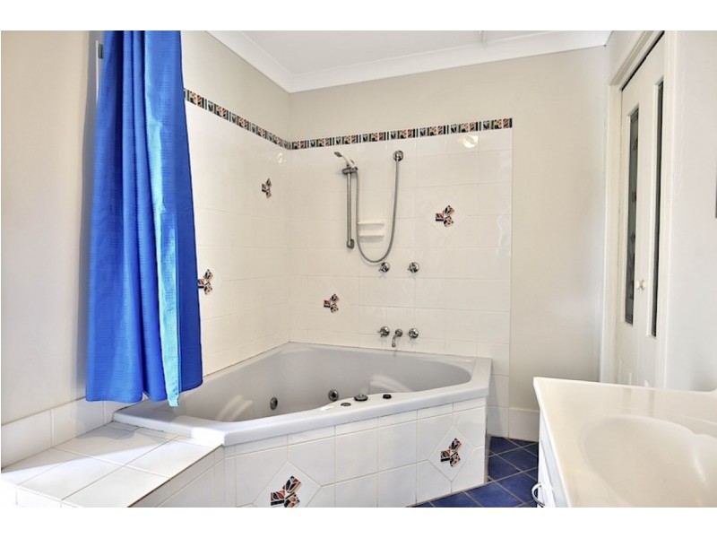 75 RIVER ROAD, Shoalhaven Heads NSW 2535