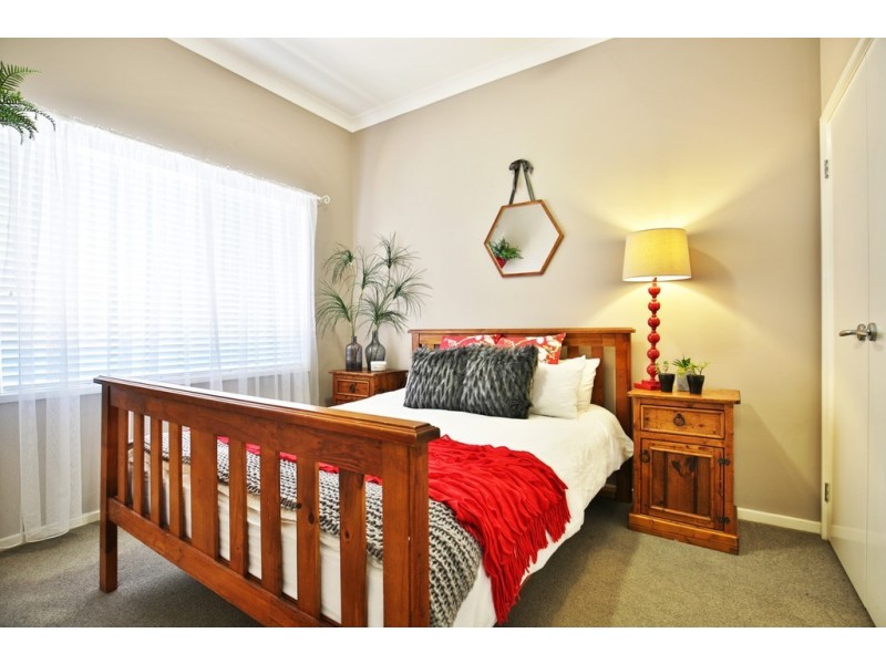 45 EMERALD DRIVE, Meroo Meadow NSW 2540