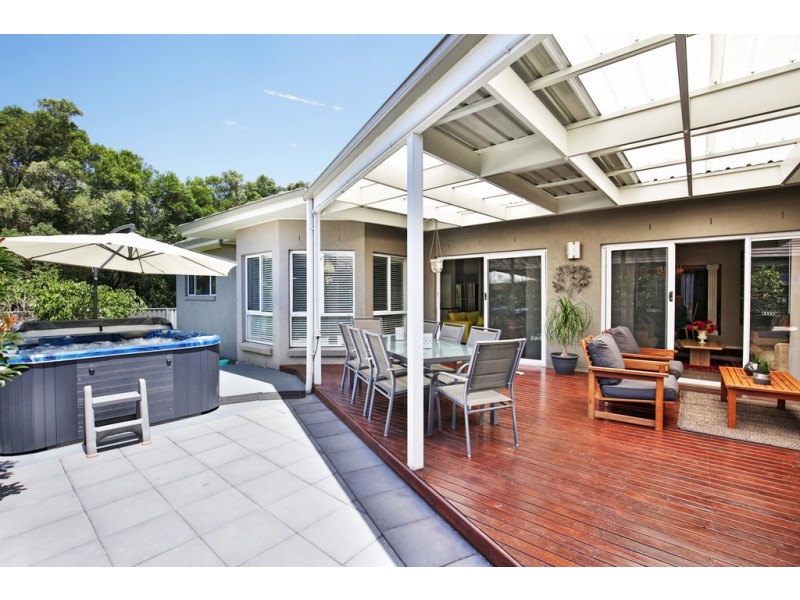 45 EMERALD DRIVE, Meroo Meadow NSW 2540