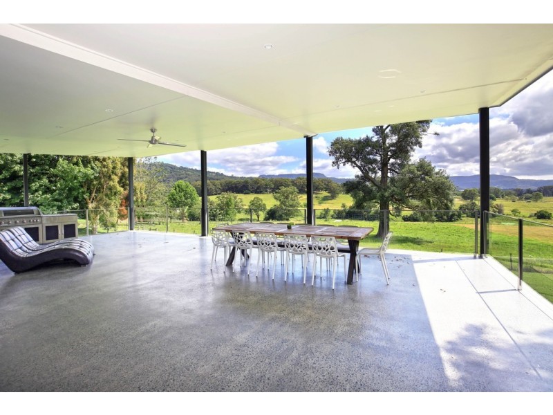 30 Croziers Rd, Jaspers Brush NSW 2535