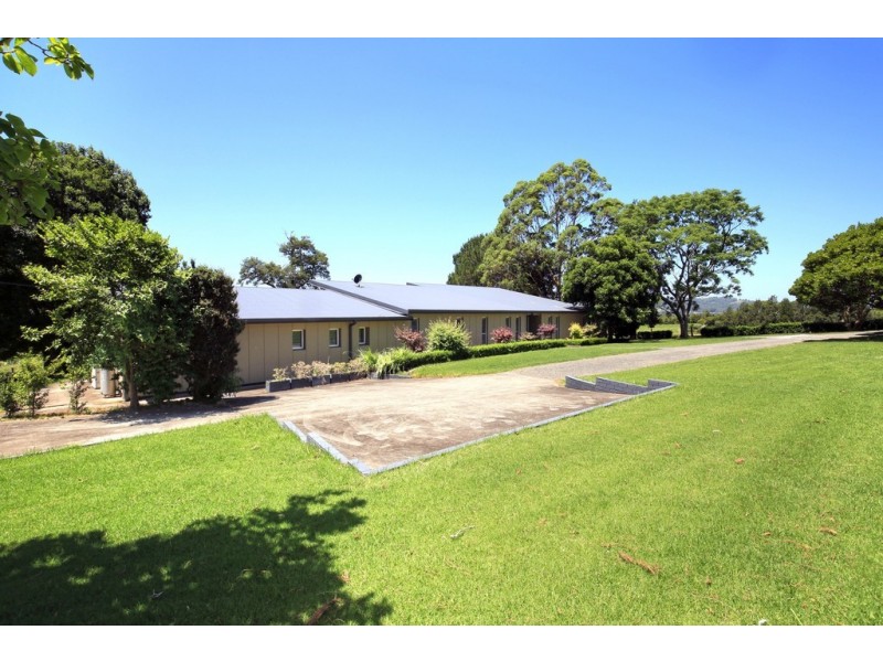 30 Croziers Rd, Jaspers Brush NSW 2535