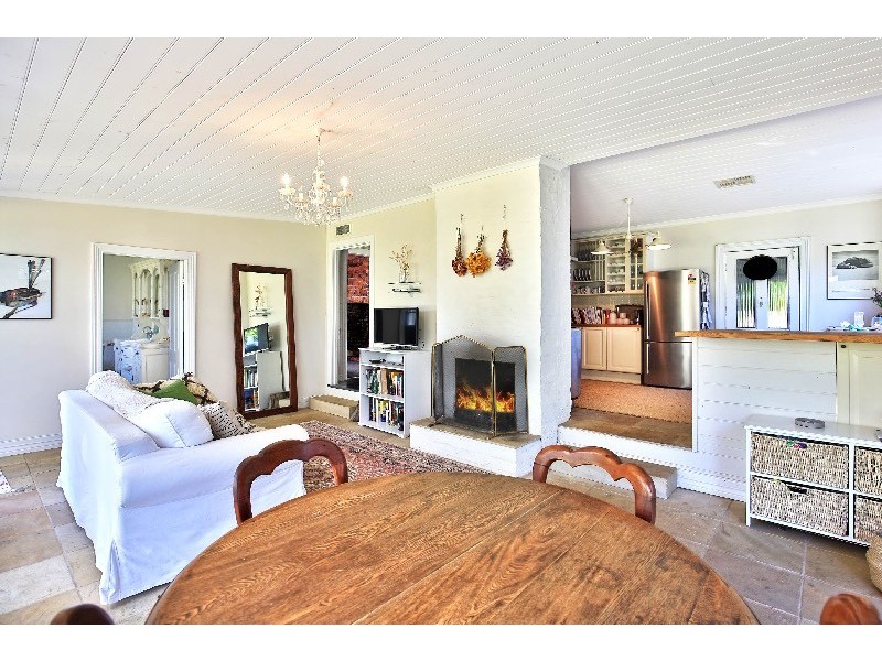 54 Queen Street, Berry NSW 2535