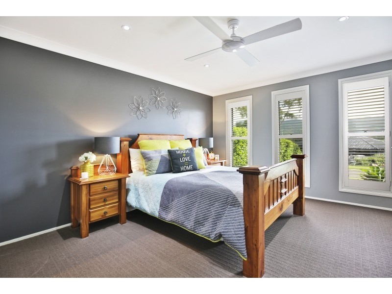 9 Meyer Place, Bomaderry NSW 2541