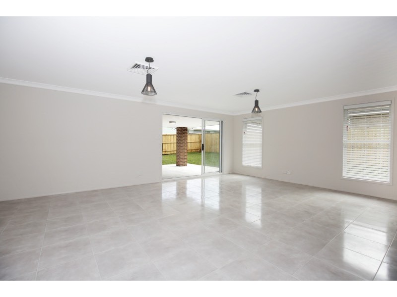 5 Womack Close, Berry NSW 2535