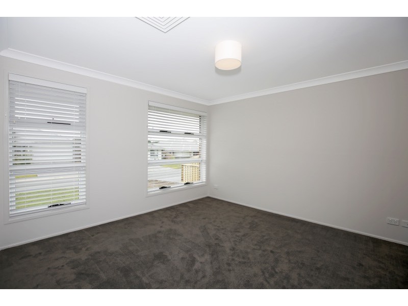 5 Womack Close, Berry NSW 2535