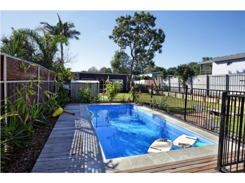 47 RENOWN AVENUE, Shoalhaven Heads NSW 2535