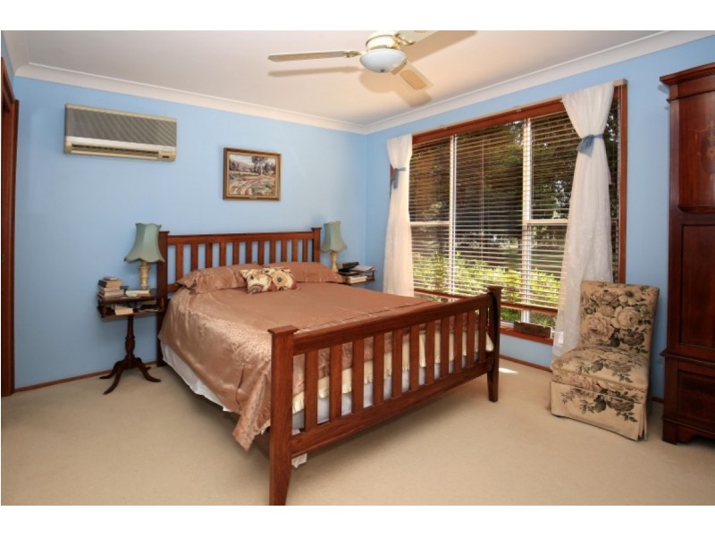 35 ABERNETHYS LANE, Meroo Meadow NSW 2540