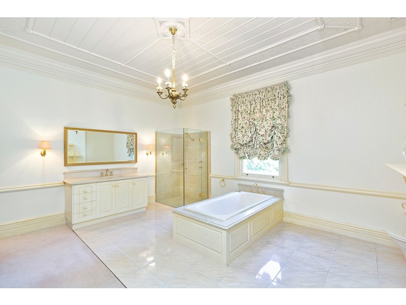 77 Millbank Rd, Terara NSW 2540