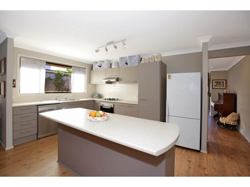 3 Ruby Lane, Meroo Meadow NSW 2540