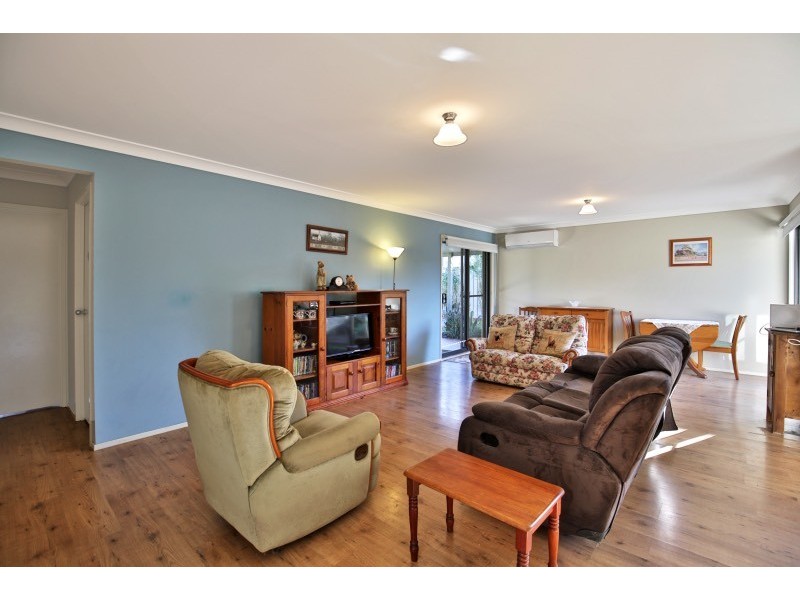 3 Ruby Lane, Meroo Meadow NSW 2540