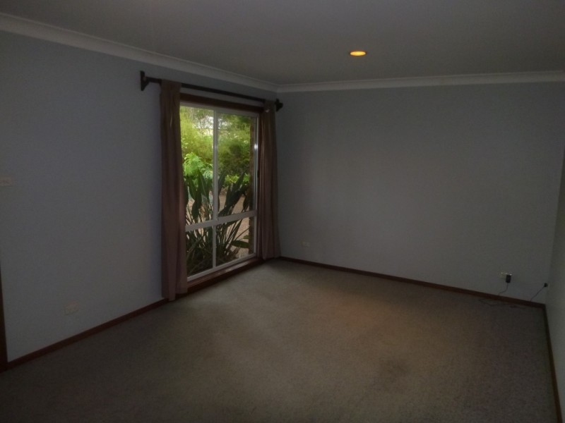 112 HILLCREST AVENUE, South Nowra NSW 2541