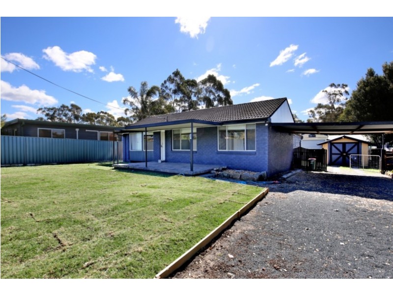 25 PAGE AVENUE, North Nowra NSW 2541