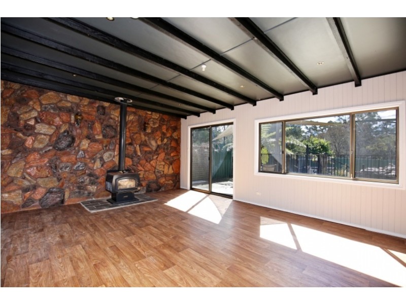 25 PAGE AVENUE, North Nowra NSW 2541