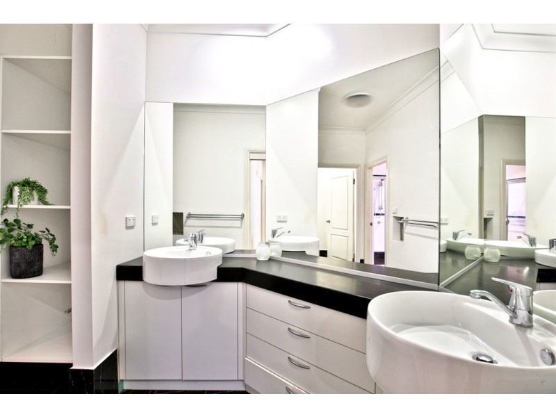 7 Clover Court, Cambewarra NSW 2540