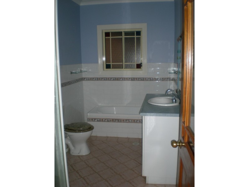 41 WATERPARK ROAD, St Georges Basin NSW 2540