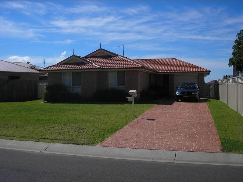 9 EUCALYPTUS AVENUE, Worrigee NSW 2540