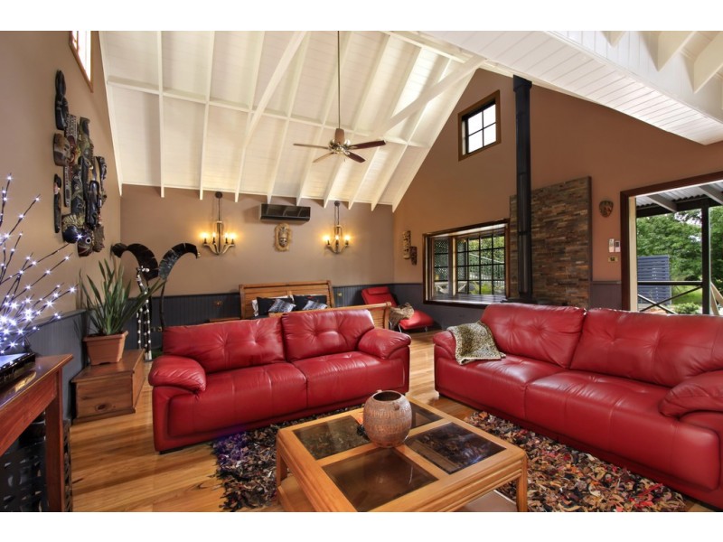 106a MOSS VALE ROAD, Kangaroo Valley NSW 2577