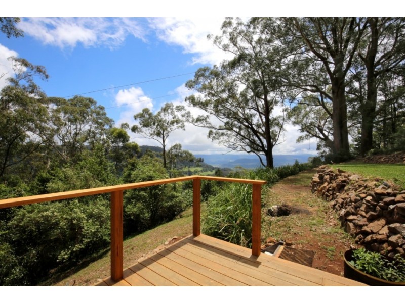 9 CAMBEWARRA LOOKOUT ROAD, Beaumont NSW 2577