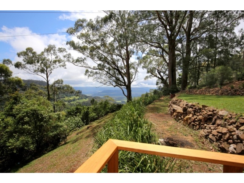 9 CAMBEWARRA LOOKOUT ROAD, Beaumont NSW 2577