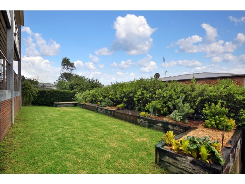 14 ARMSTRONG AVENUE, Gerringong NSW 2534