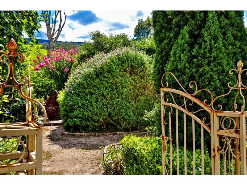 13 Old Pioneer Crescent, Berry NSW 2535