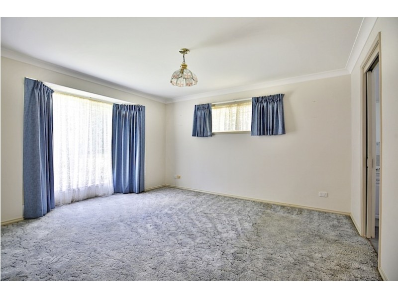 64 YURUNGA DRIVE, North Nowra NSW 2541